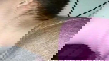 Amateur Teen Loves Sloppy Blowjobs